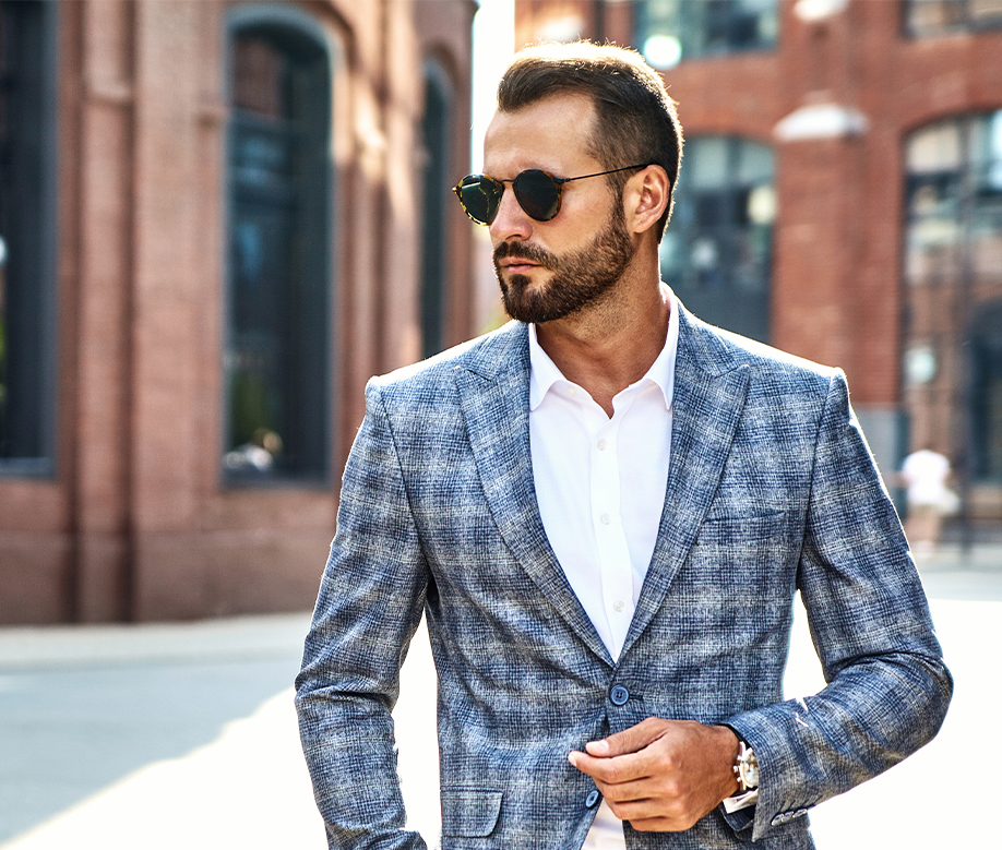 The Art of Color in Men's Fashion: Wearing Shades That Speak